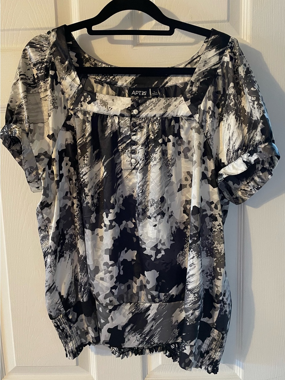 APT. 9 Black & White Abstract Print Short-Sleeve Blouse Size L